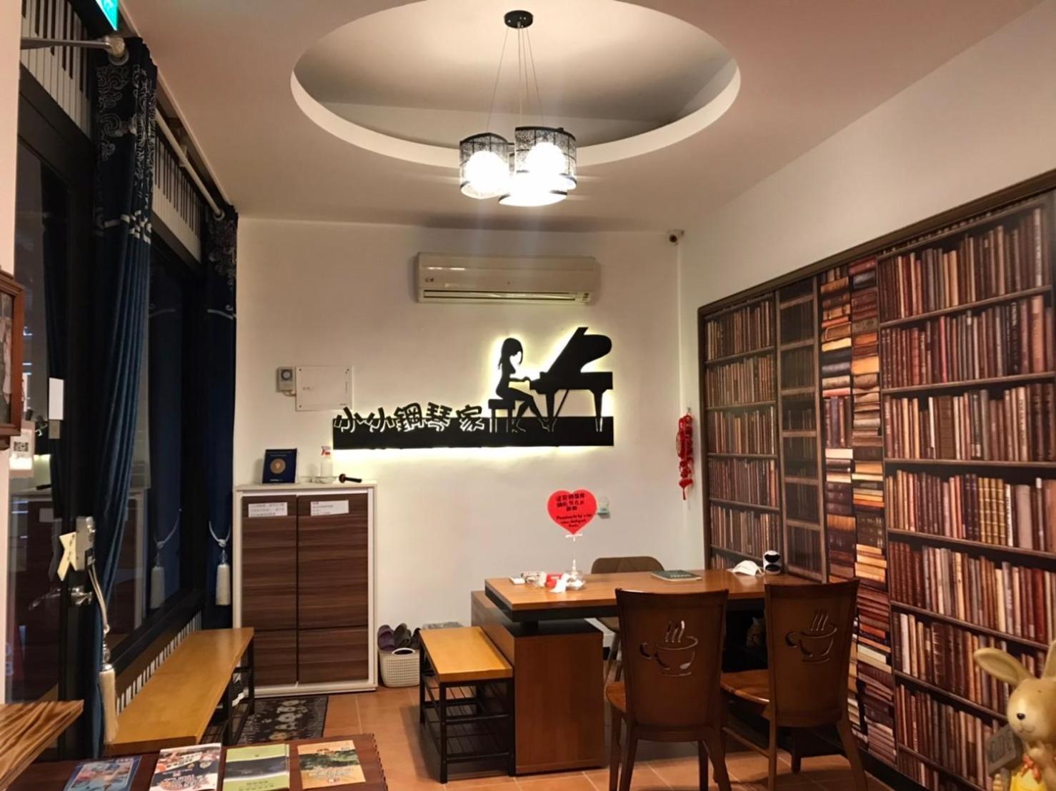 小小鋼琴家民宿&近夜市文創美食街 Hualian Zewnętrze zdjęcie