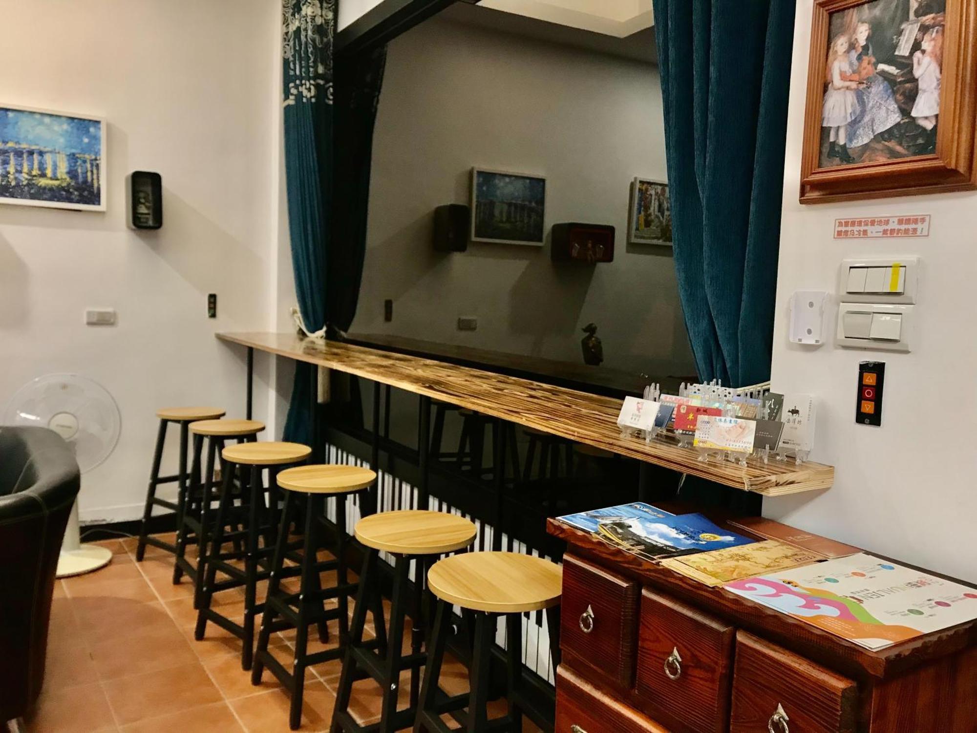 小小鋼琴家民宿&近夜市文創美食街 Hualian Zewnętrze zdjęcie